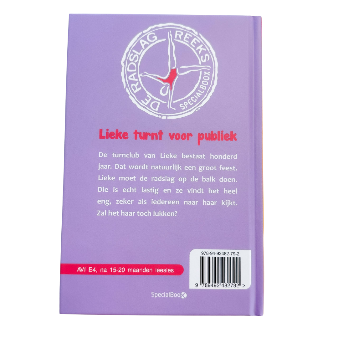 Book Lieke does gymnastics for an audience